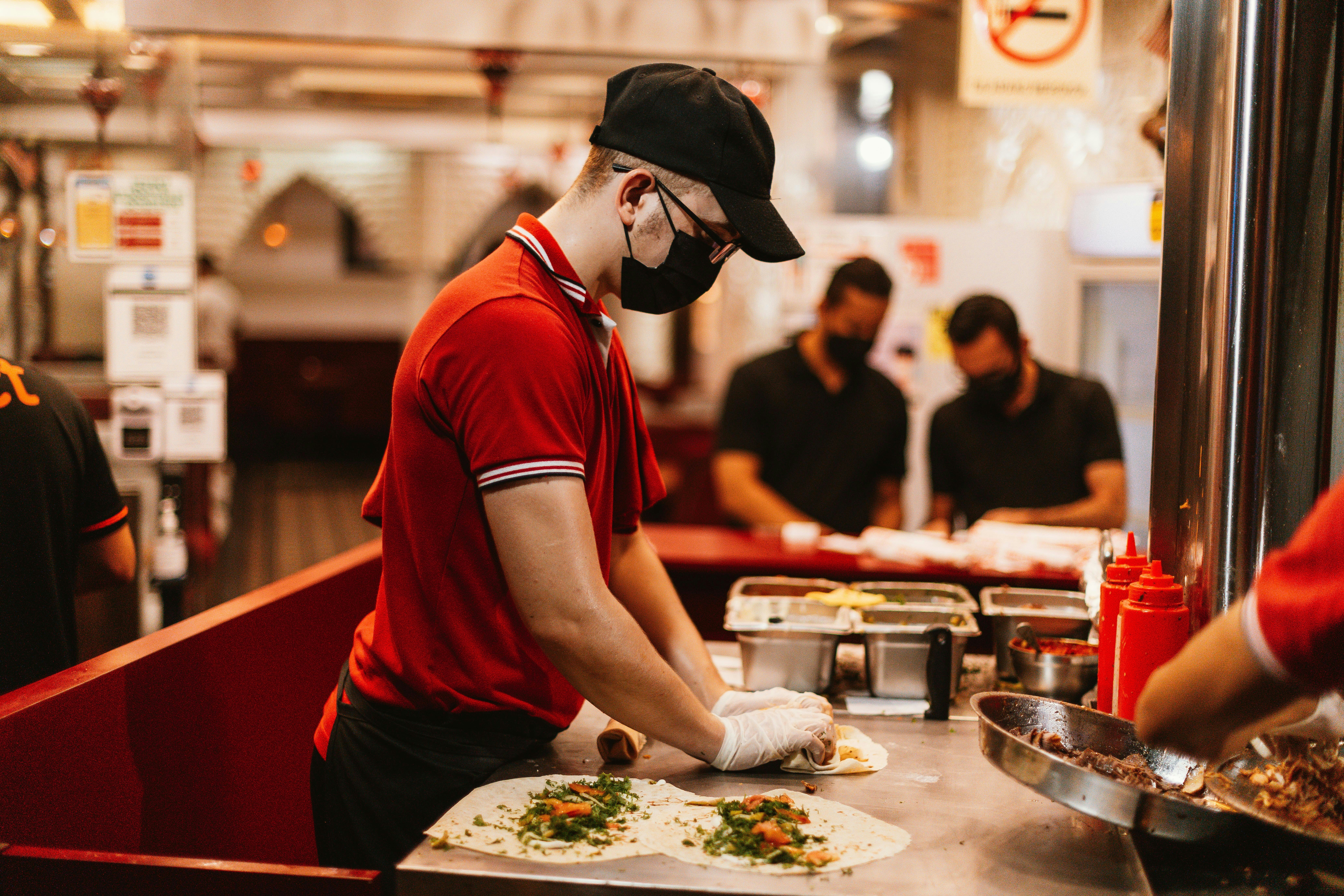 Changes to junior pay rates in the Retail, Fast Food and Pharmacy Awards